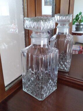 Glass Decanter, Made in Europe